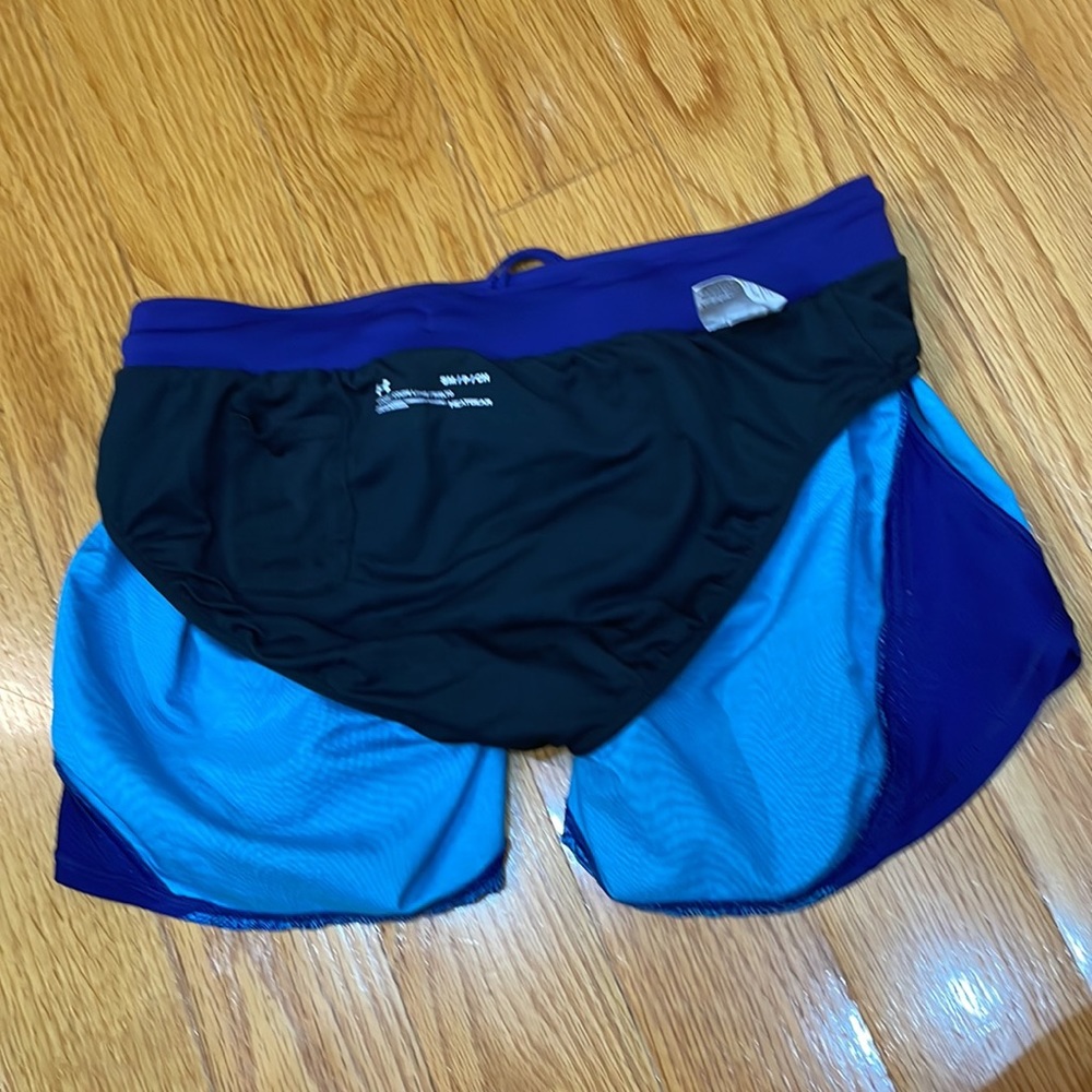 Under Armor Shorts Women's Small
New Fly By 2.0 Activewear - Picture 7 of 7